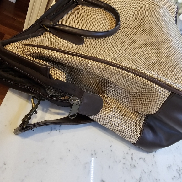 Avon Tote Bag - Picture 13 of 13